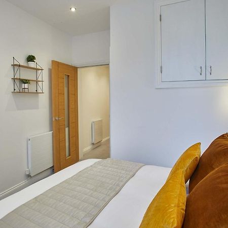 Host & Stay - Apartment One, Hudsons Yard House Whitby Zewnętrze zdjęcie